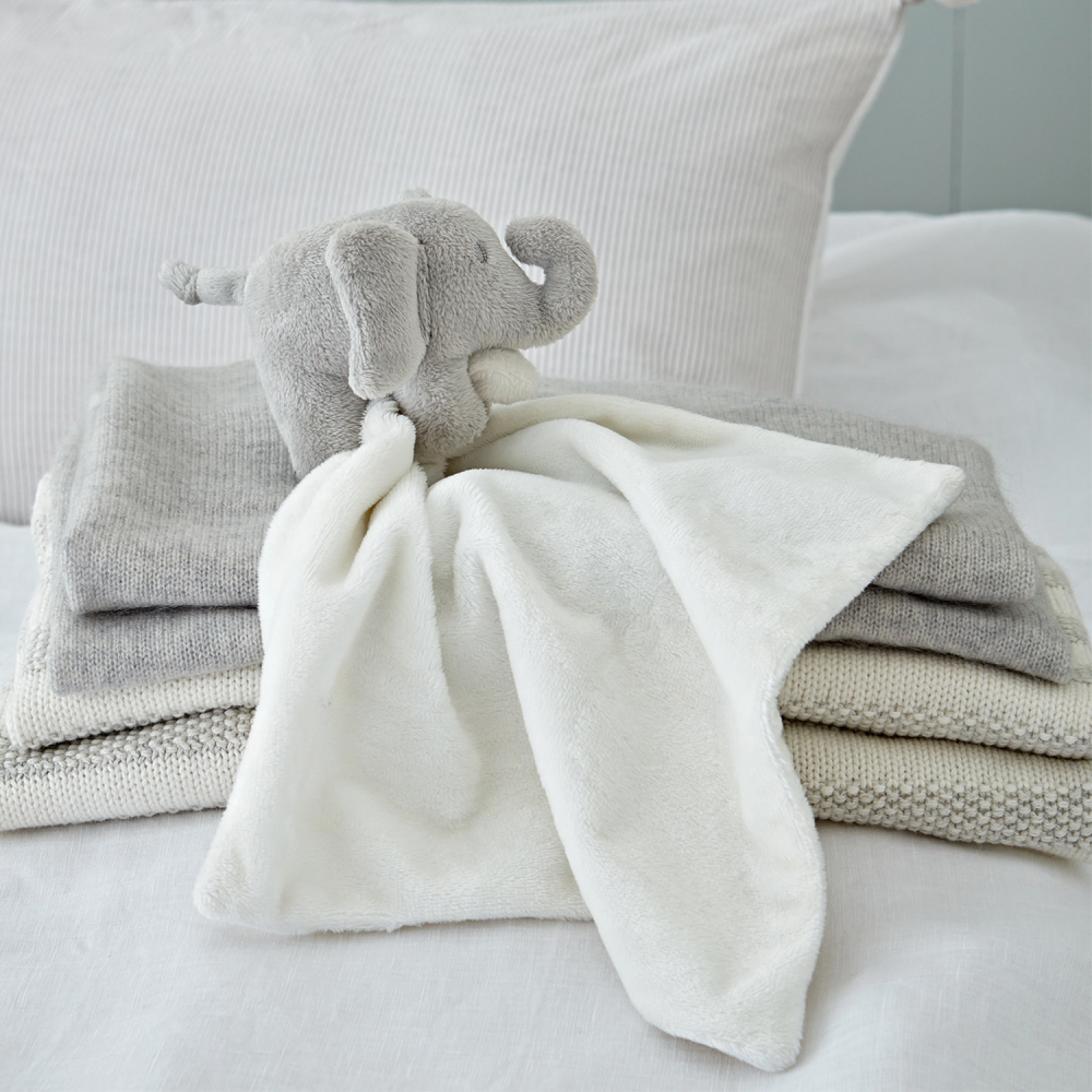 Little white 2024 company bunny comforter